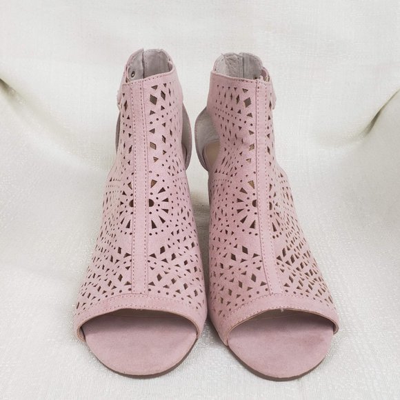 NWOB Unisa Perisa Blush Heeled Open Toe Bootie - Picture 3 of 6